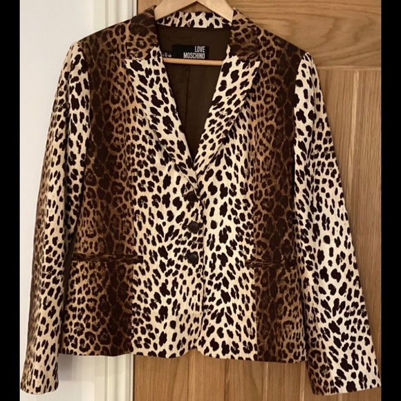 Moschino Jackets & Blazers - MOSCHINO BEAUTY COMES FROM WITHIN LINE LEOPARD ANIMAL PRINT LINED BLAZER M/L